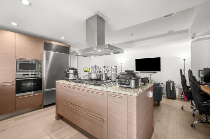 Photo 2 at 3001 - 1111 Alberni Street, West End VW, Vancouver West