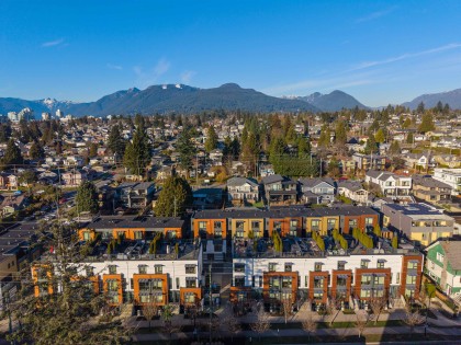 Photo 23 at 33 - 720 E 3rd Street, Queensbury, North Vancouver