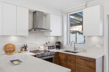 Photo 7 at 33 - 720 E 3rd Street, Queensbury, North Vancouver