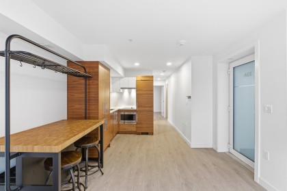 Photo 14 at 33 - 720 E 3rd Street, Queensbury, North Vancouver