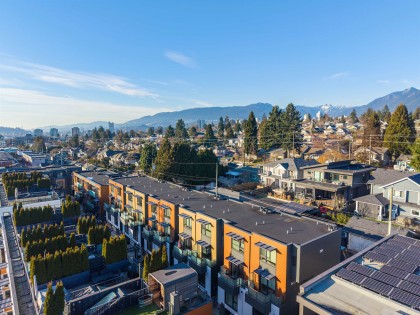 Photo 21 at 33 - 720 E 3rd Street, Queensbury, North Vancouver