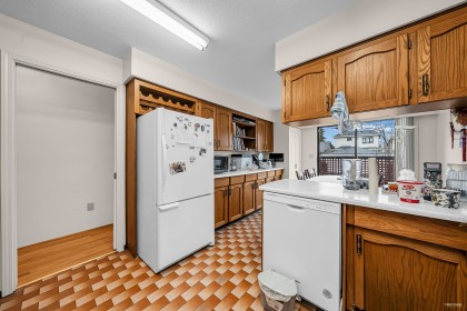 Photo 13 at 2843 W 22nd Avenue, Arbutus, Vancouver West