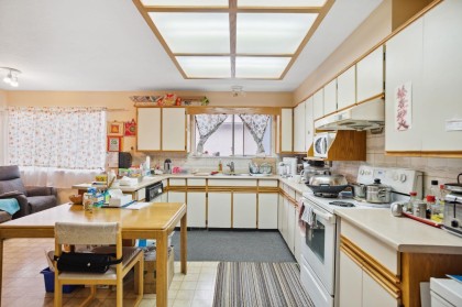 Photo 8 at 612 E 3rd Street, Lower Lonsdale, North Vancouver