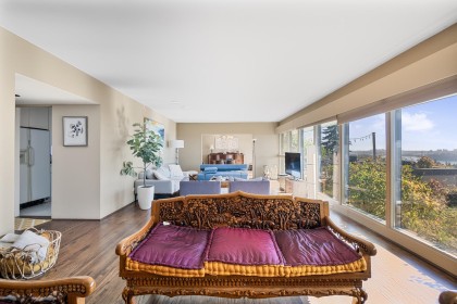 Photo 34 at 2233 Palmerston Avenue, Queens, West Vancouver