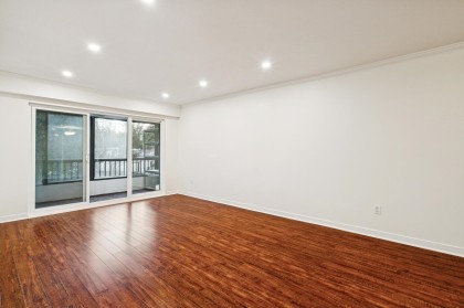 Photo 4 at 111 - 3787 W 4th Avenue, Point Grey, Vancouver West