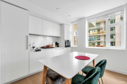 Photo 8 at 906 - 1180 Broughton Street, West End VW, Vancouver West