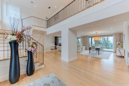 Photo 2 at 1020 Eyremount Drive, British Properties, West Vancouver