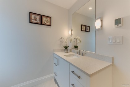 Photo 12 at 1020 Eyremount Drive, British Properties, West Vancouver