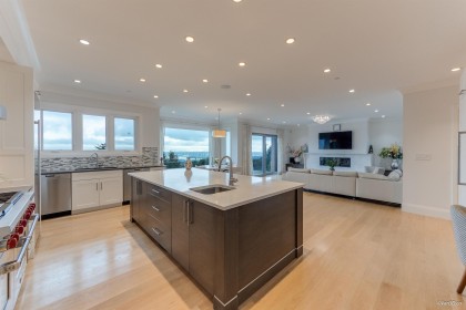 Photo 26 at 1020 Eyremount Drive, British Properties, West Vancouver