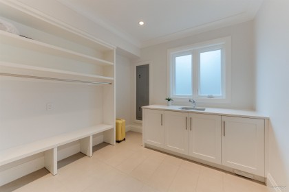 Photo 22 at 1020 Eyremount Drive, British Properties, West Vancouver