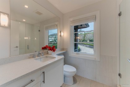 Photo 20 at 1020 Eyremount Drive, British Properties, West Vancouver