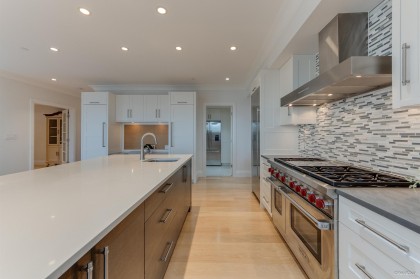 Photo 30 at 1020 Eyremount Drive, British Properties, West Vancouver