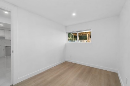 Photo 33 at 3837 Sunnycrest Drive, Forest Hills NV, North Vancouver