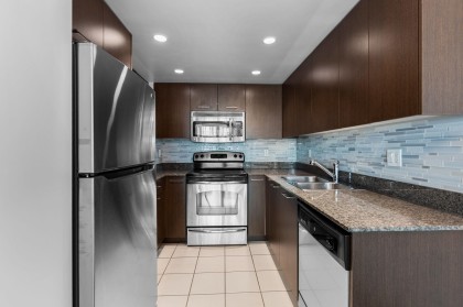 Photo 15 at 706 - 1212 Howe Street, Downtown VW, Vancouver West