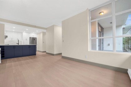 Photo 4 at 6018 Chancellor Mews, University VW, Vancouver West