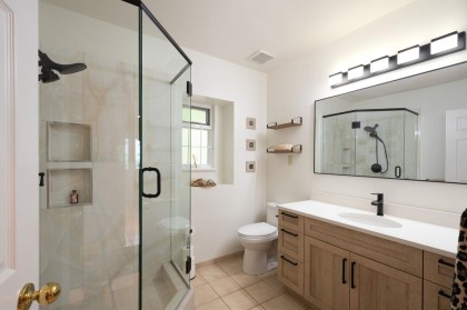 Photo 23 at 530 E Queens Road, Upper Lonsdale, North Vancouver