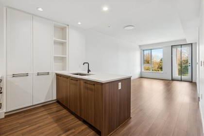 Photo 15 at 405 - 6933 Cambie Street, South Cambie, Vancouver West