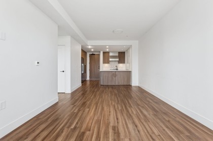 Photo 8 at 405 - 6933 Cambie Street, South Cambie, Vancouver West