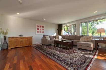 Photo 7 at 81 Morven Drive, Glenmore, West Vancouver