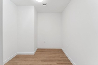 Photo 17 at 317 - 755 Harbourside Drive, Harbourside, North Vancouver