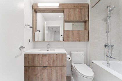 Photo 21 at 317 - 755 Harbourside Drive, Harbourside, North Vancouver