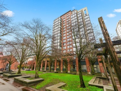 Photo 16 at 18C - 139 Drake Street, Yaletown, Vancouver West