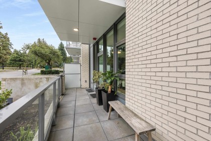Photo 16 at 528 W 30th Avenue, Cambie, Vancouver West