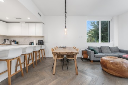 Photo 5 at 528 W 30th Avenue, Cambie, Vancouver West