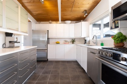 Photo 17 at A27 - 415 W Esplanade Avenue, Lower Lonsdale, North Vancouver