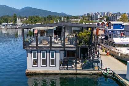 Photo 33 at A27 - 415 W Esplanade Avenue, Lower Lonsdale, North Vancouver