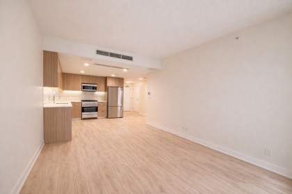 Photo 9 at 405 - 1401 Hunter Street, Lynnmour, North Vancouver