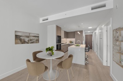 Photo 2 at 306 - 3636 W 39th Avenue, Dunbar, Vancouver West