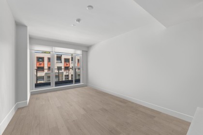 Photo 6 at 306 - 3636 W 39th Avenue, Dunbar, Vancouver West