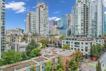 Photo 6 at 1001 - 928 Homer Street, Yaletown, Vancouver West