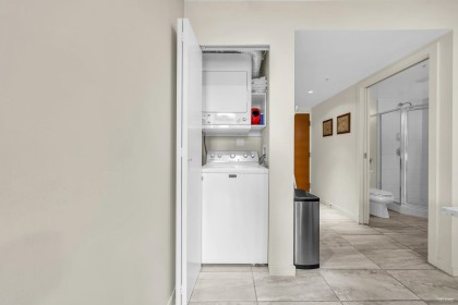 Photo 10 at 1001 - 928 Homer Street, Yaletown, Vancouver West