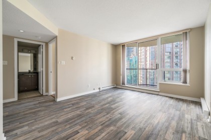 Photo 9 at 1606 - 1212 Howe Street, Downtown VW, Vancouver West