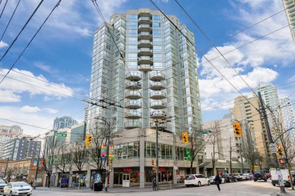 Photo 18 at 1606 - 1212 Howe Street, Downtown VW, Vancouver West