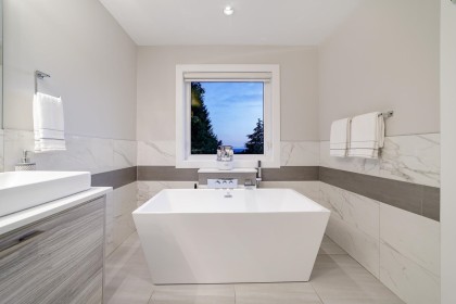 Photo 19 at 517 Granada Crescent, Upper Delbrook, North Vancouver