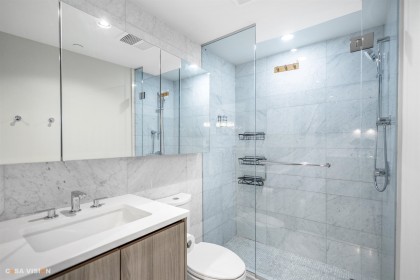 Photo 13 at 2816 - 89 Nelson Street, Yaletown, Vancouver West