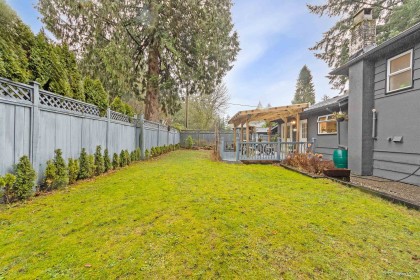 Photo 28 at 3020 Thorncliffe Drive, Edgemont, North Vancouver