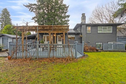 Photo 29 at 3020 Thorncliffe Drive, Edgemont, North Vancouver