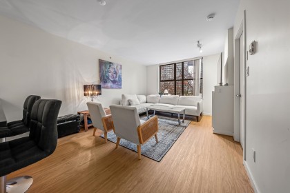 Photo 6 at 305 - 989 Beatty Street, Yaletown, Vancouver West