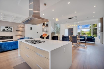 Photo 16 at 440 W Queens Road, Upper Lonsdale, North Vancouver