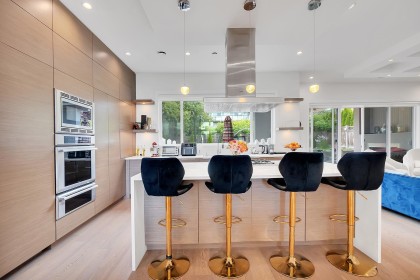 Photo 7 at 440 W Queens Road, Upper Lonsdale, North Vancouver