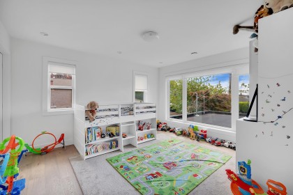 Photo 30 at 440 W Queens Road, Upper Lonsdale, North Vancouver