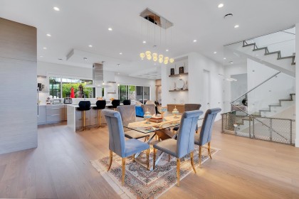 Photo 4 at 440 W Queens Road, Upper Lonsdale, North Vancouver