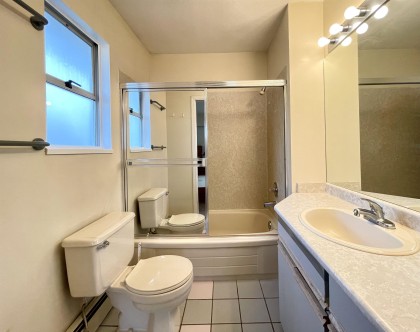 Photo 19 at 937 W 18th Avenue, Cambie, Vancouver West