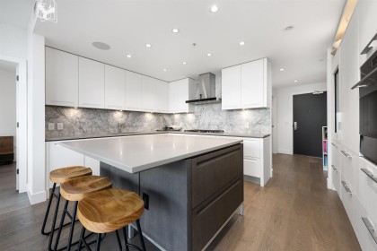 Photo 2 at 310 - 6333 W Boulevard, Kerrisdale, Vancouver West