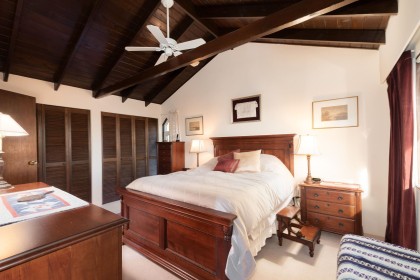 Photo 20 at 560 Craigmohr Drive, Glenmore, West Vancouver