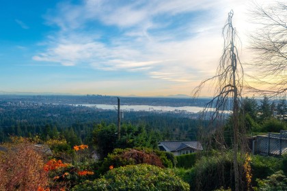 Photo 37 at 560 Craigmohr Drive, Glenmore, West Vancouver